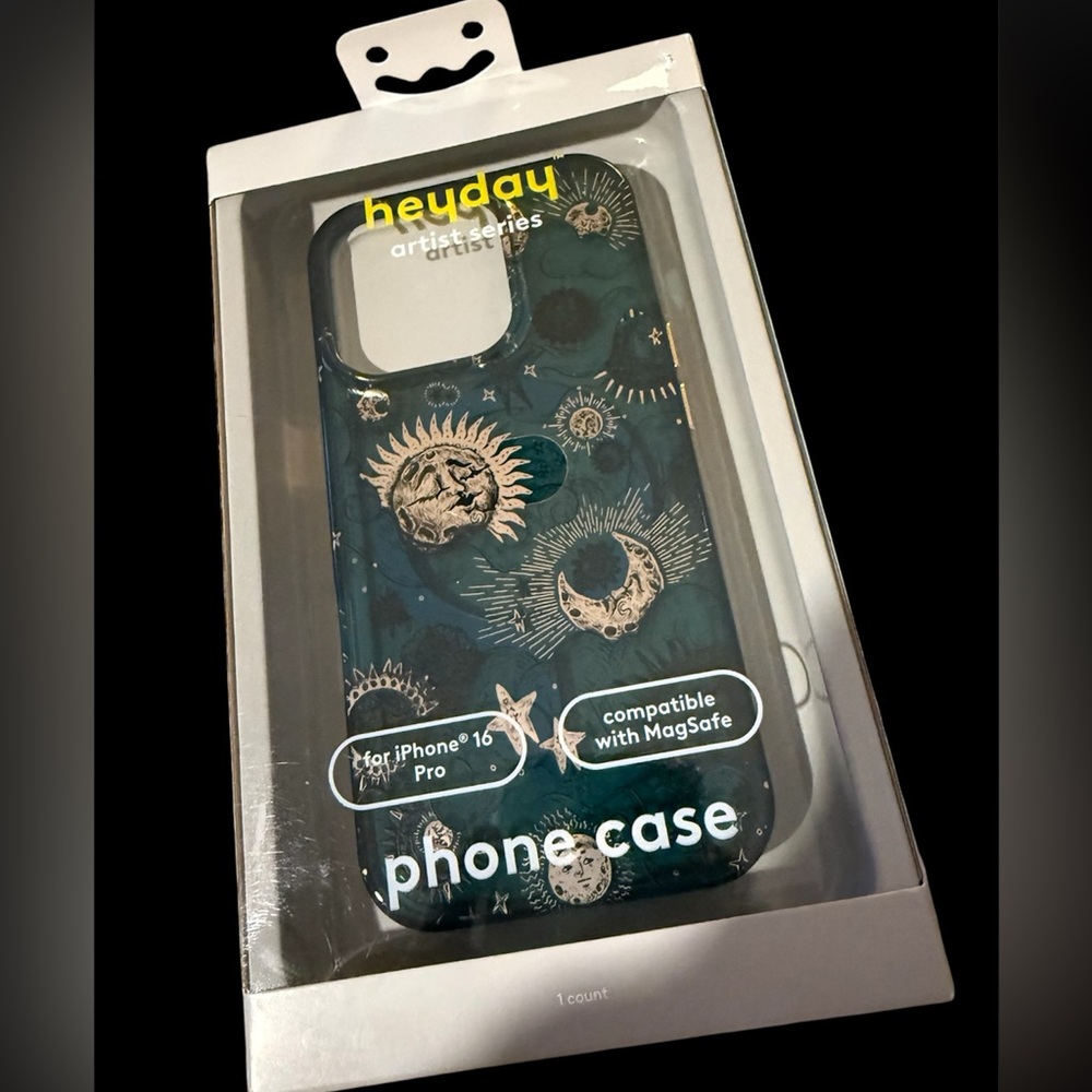 Heyday Celestial Blue Gold Phone Case with MagSafe 16 Pro